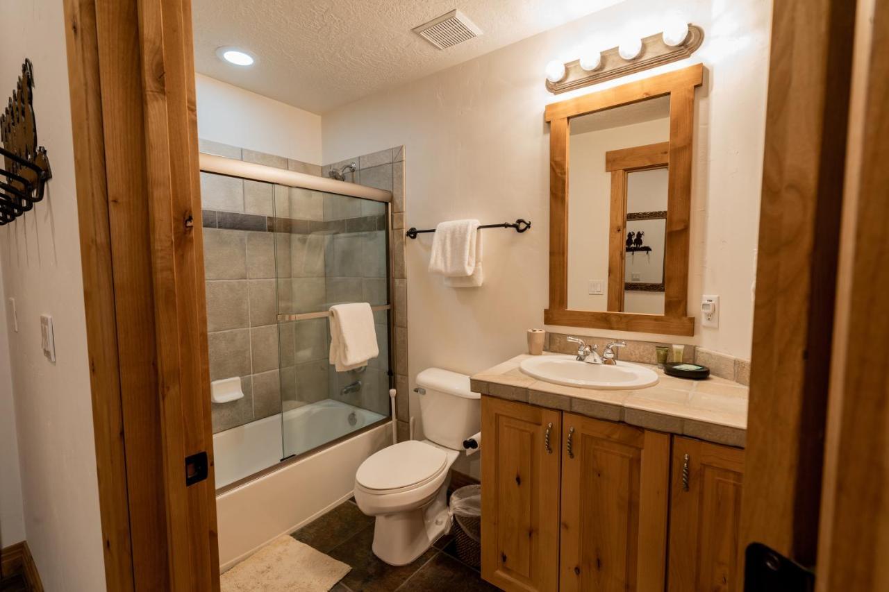 Town Point Condos By Park City Vacations 외부 사진