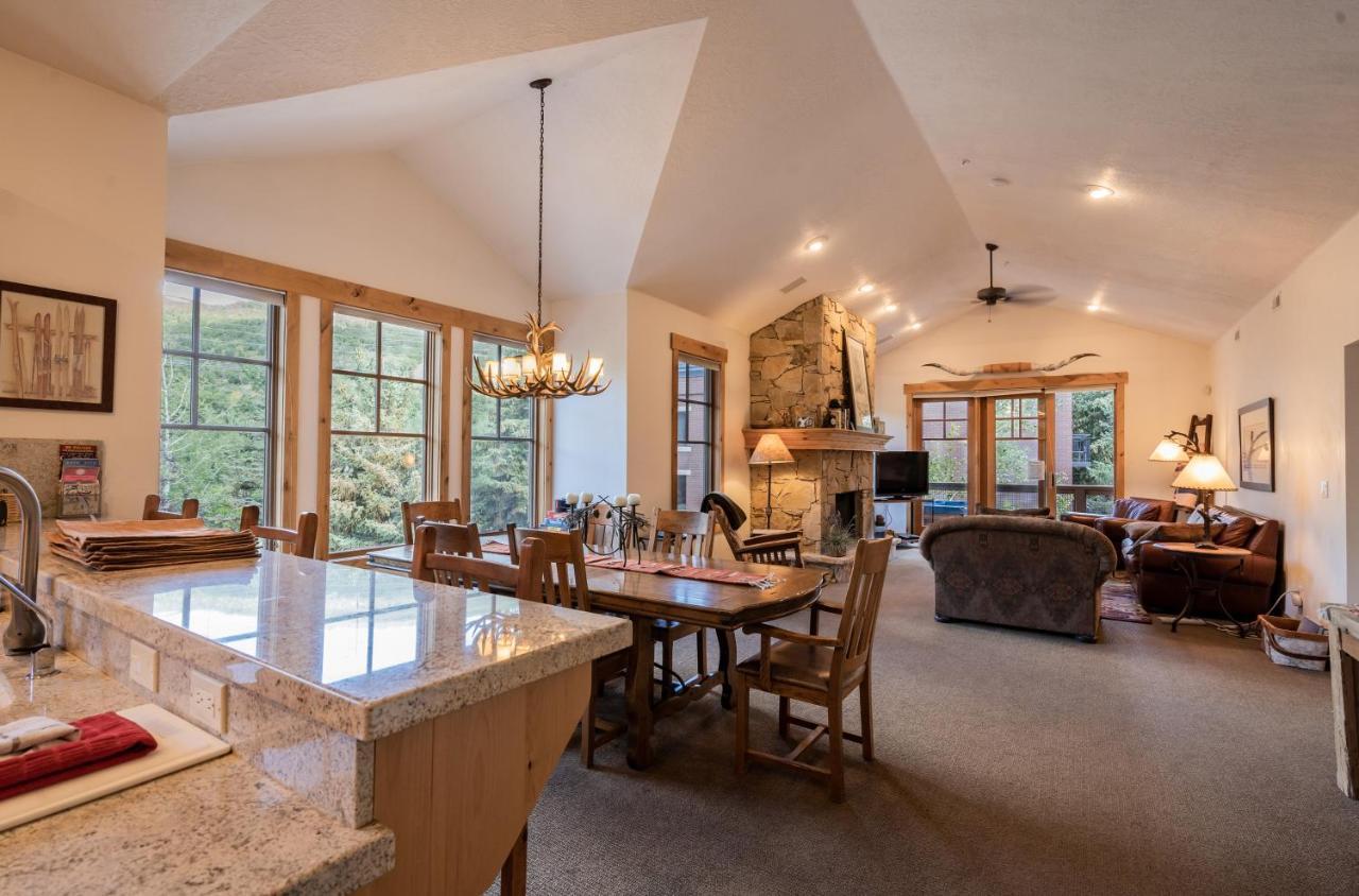 Town Point Condos By Park City Vacations 외부 사진
