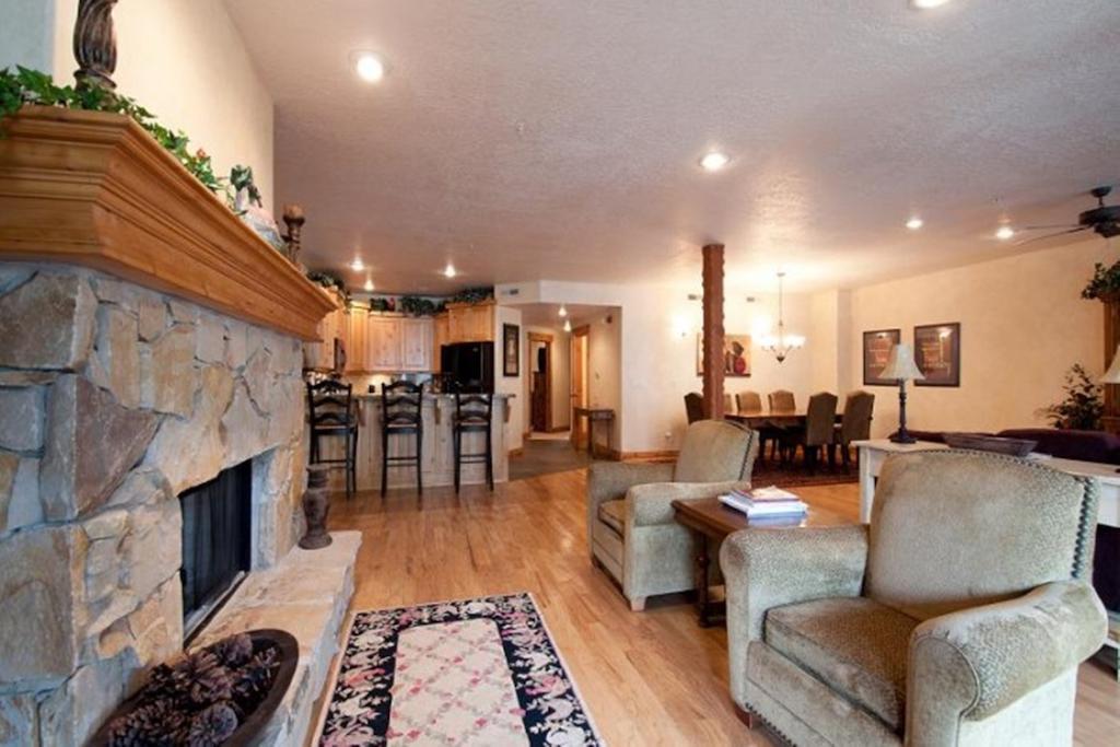 Town Point Condos By Park City Vacations 객실 사진